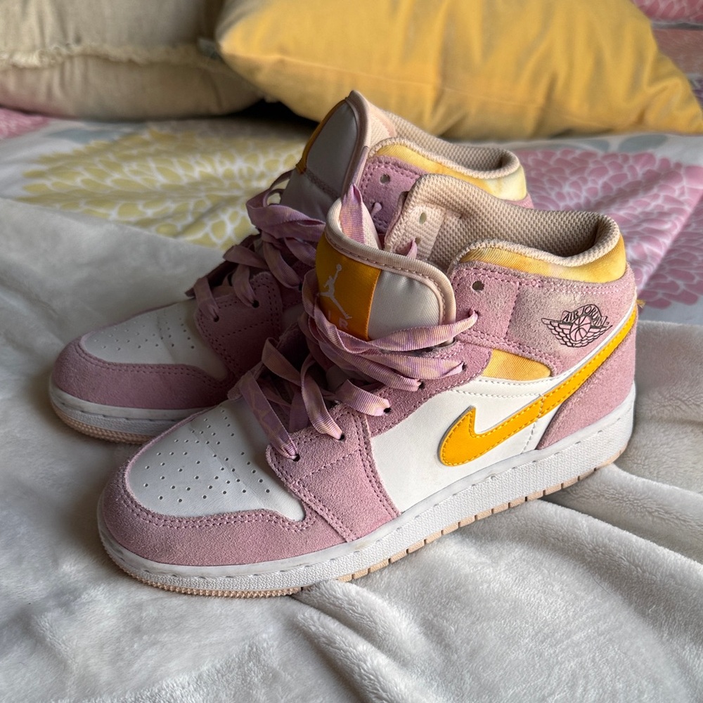 Pink and White High-Top Sneakers with Yellow Accents